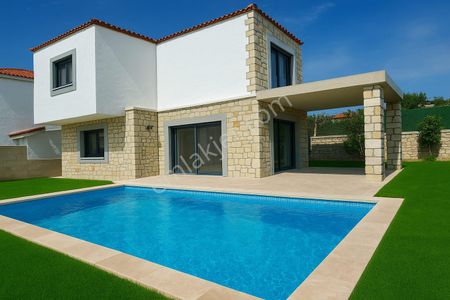 Konut-Villa