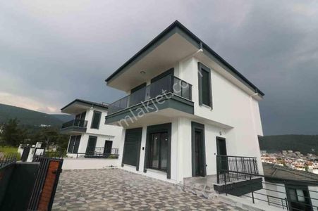 Konut-Villa