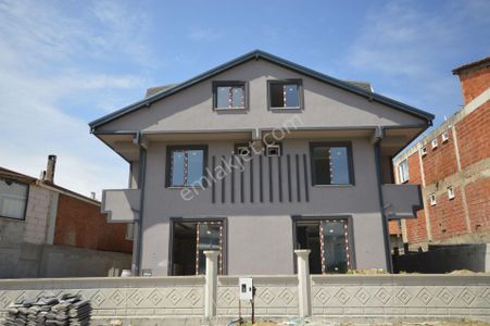 Konut-Villa