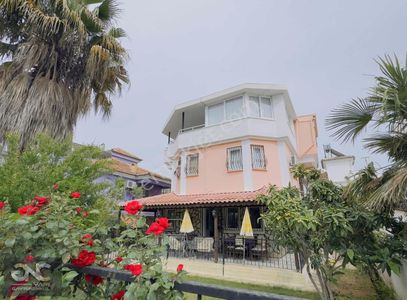 Konut-Villa