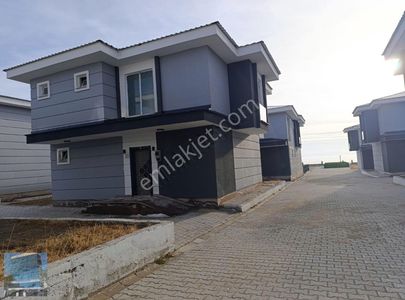 Konut-Villa
