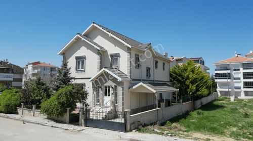 Konut-Villa