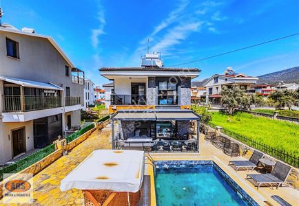 Konut-Villa