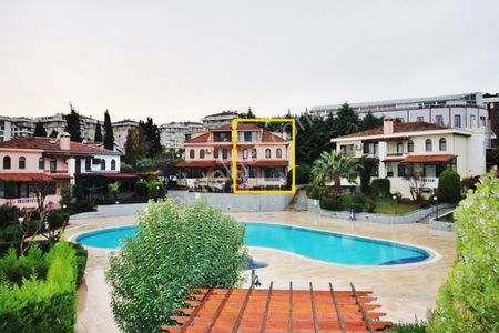 Konut-Villa