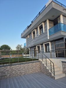 Konut-Villa