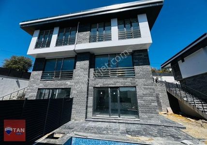 Konut-Villa