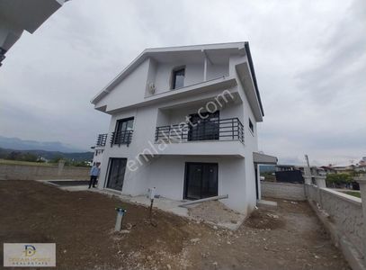 Konut-Villa