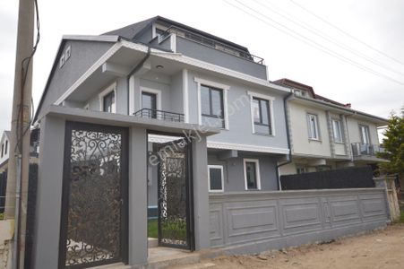Konut-Villa