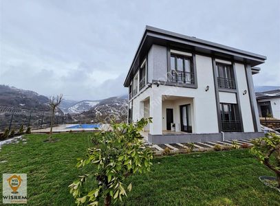 Konut-Villa