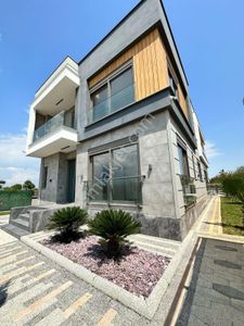 Konut-Villa
