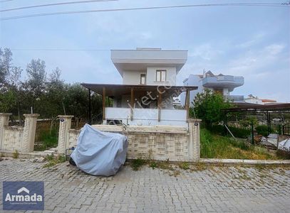 Konut-Villa