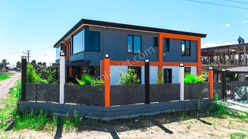 Konut-Villa