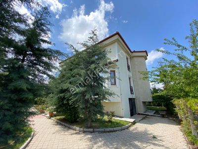 Konut-Villa