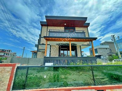 Konut-Villa