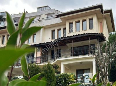 Konut-Villa