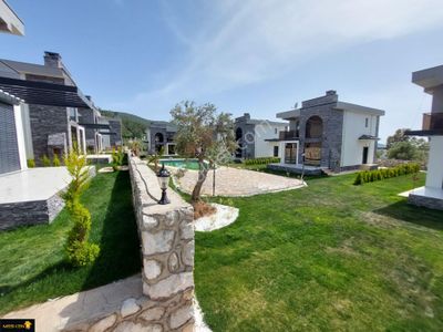 Konut-Villa