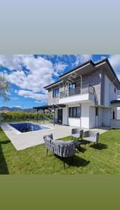 Konut-Villa