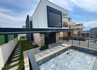 Konut-Villa