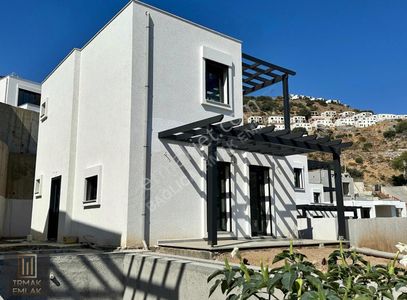 Konut-Villa