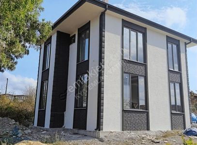 Konut-Villa