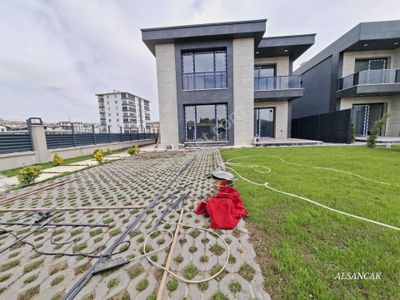 Konut-Villa