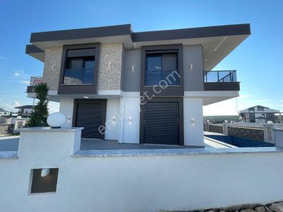 Konut-Villa