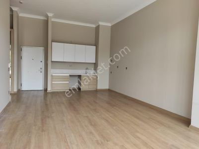 İşyeri-Apartman Dairesi