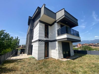 Konut-Villa