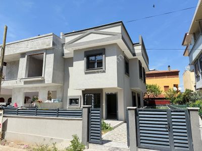 Konut-Villa