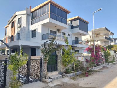 Konut-Villa
