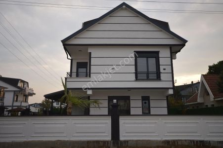 Konut-Villa