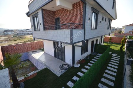 Konut-Villa