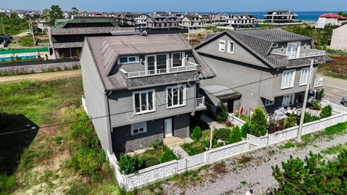 Konut-Villa