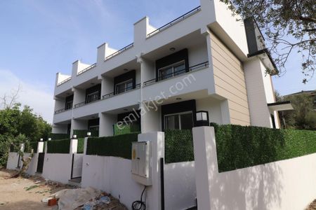 Konut-Villa