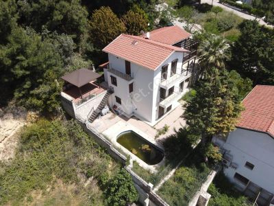Konut-Villa