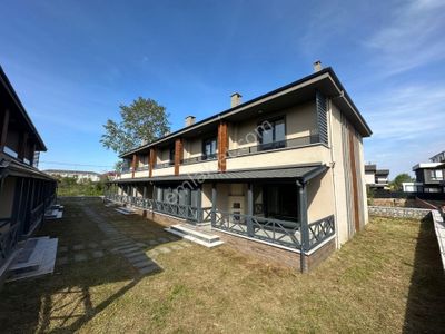 Konut-Villa