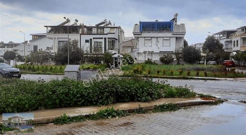 Konut-Villa