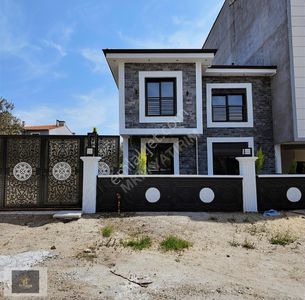 Konut-Villa