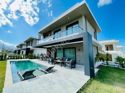 Konut-Villa