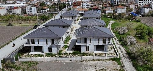 Konut-Villa