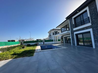 Konut-Villa
