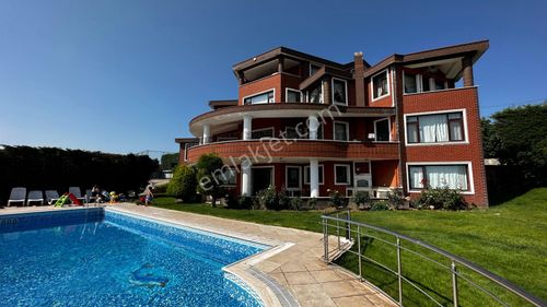 Konut-Villa
