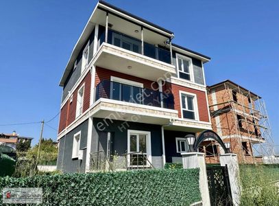 Konut-Villa