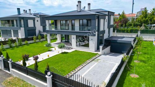 Konut-Villa