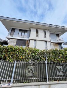 Konut-Villa