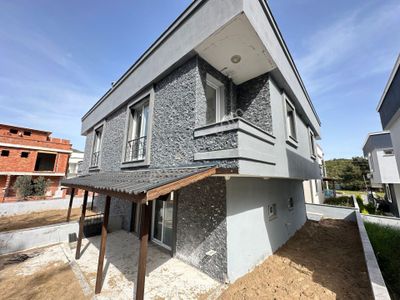 Konut-Villa