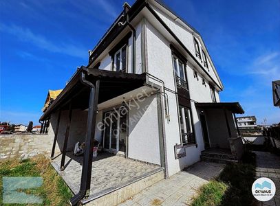 Konut-Villa