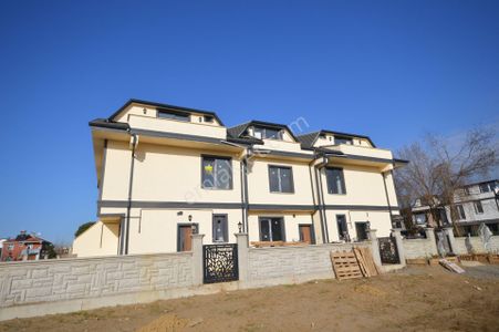 Konut-Villa