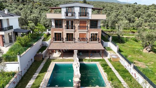 Konut-Villa