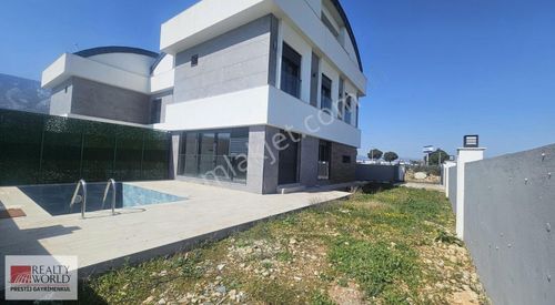 Konut-Villa